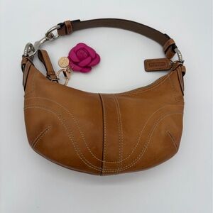 Coach Vintage hobo Tan mini